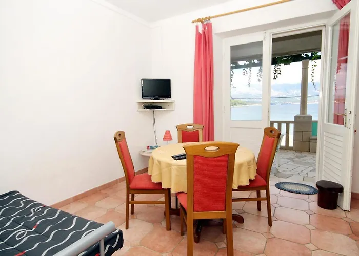 By The Sea Lumbarda, Korcula - 4378